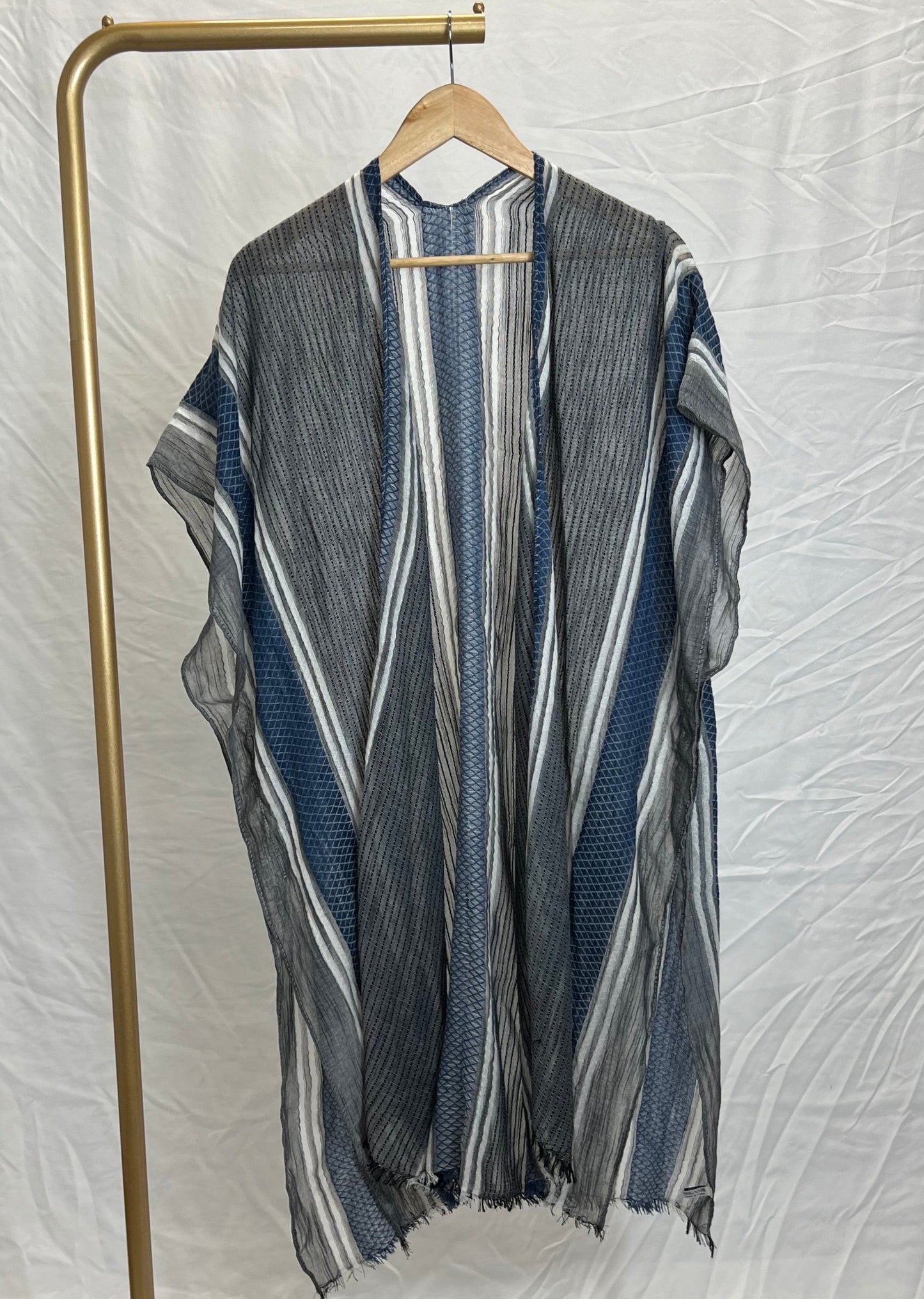 Lightweight Stripe Stitch Kimono